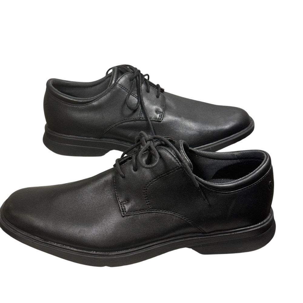 Rockport Men's Black Leather formal Shoes, size 7.5
NWOT